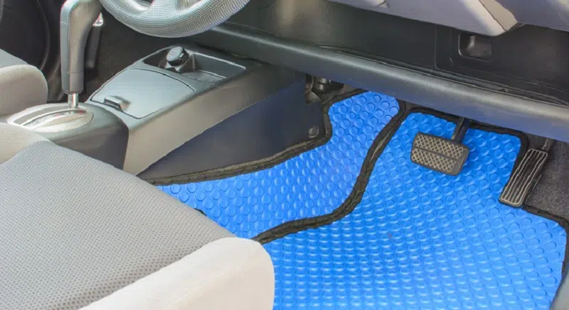 Pourquoi utiliser des tapis de voiture