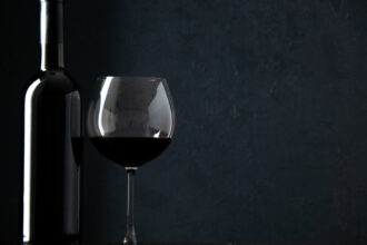 Investir dans un Saint-Joseph : un choix judicieux pour les amateurs de vin