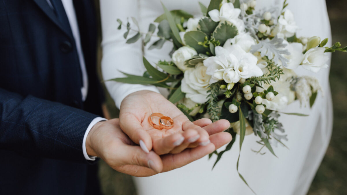 Organisez un mariage inoubliable au cœur des volcans dans le Puy-de-Dôme !